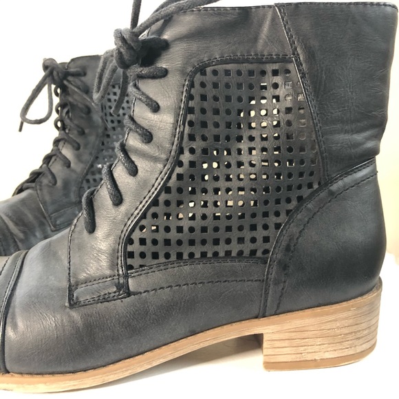 Black Poppy  Combat Boots - Picture 3 of 4